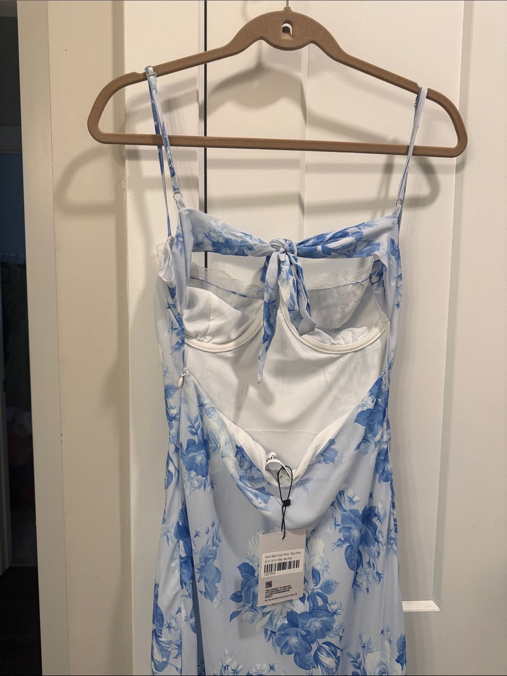 Princess Polly Light Blue and White Floral Maxi Slip Dress - Picture 5 of 9